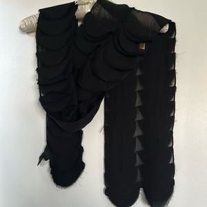 Banana Republic Circle Ruffle Scarf EUC